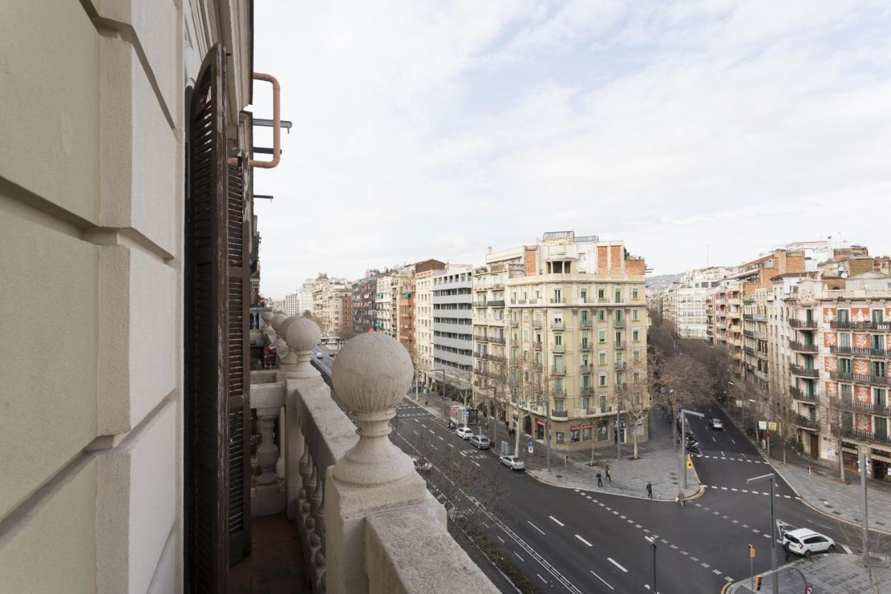 Priority Fira Apartments Барселона Екстериор снимка